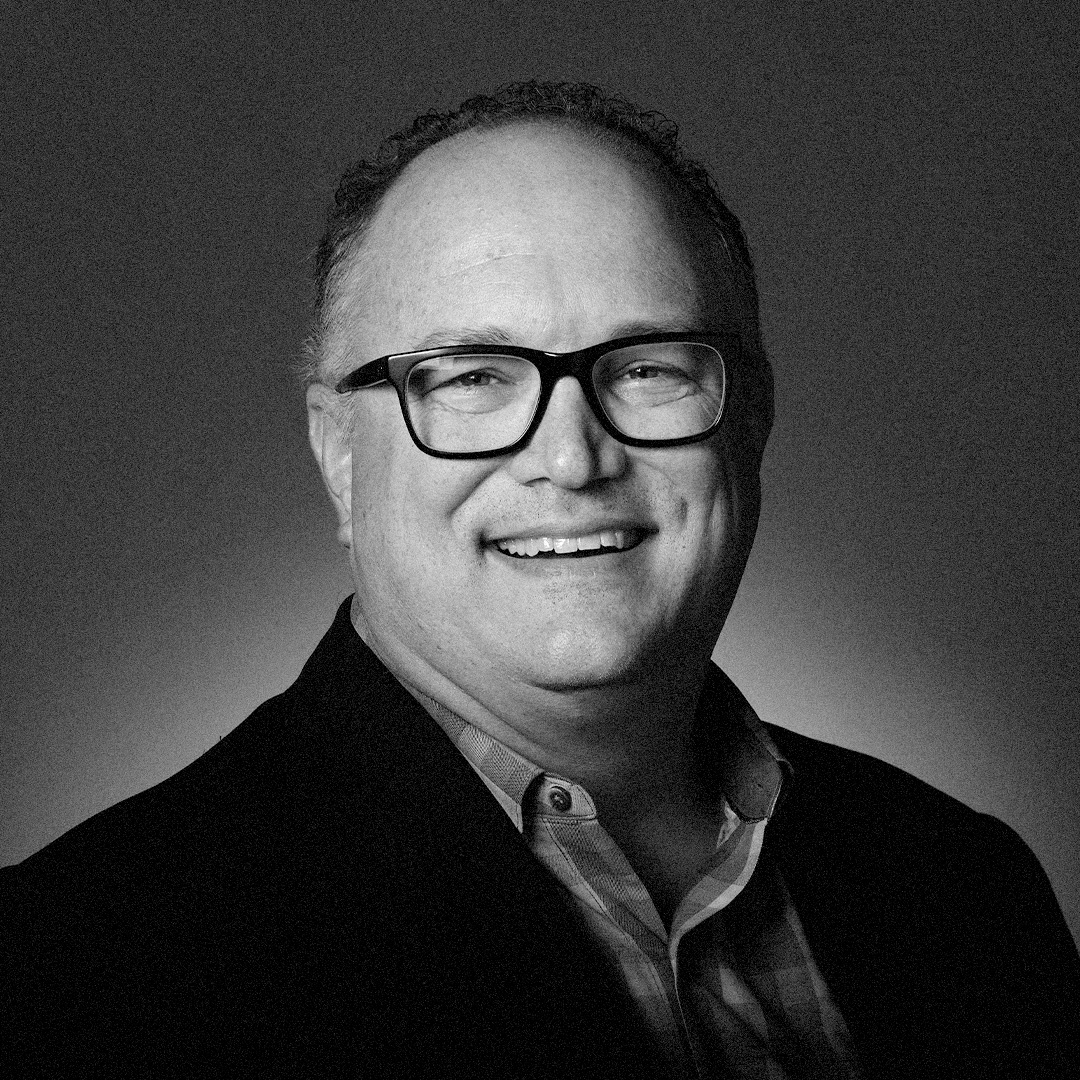 Medium Giant President, John Kiker